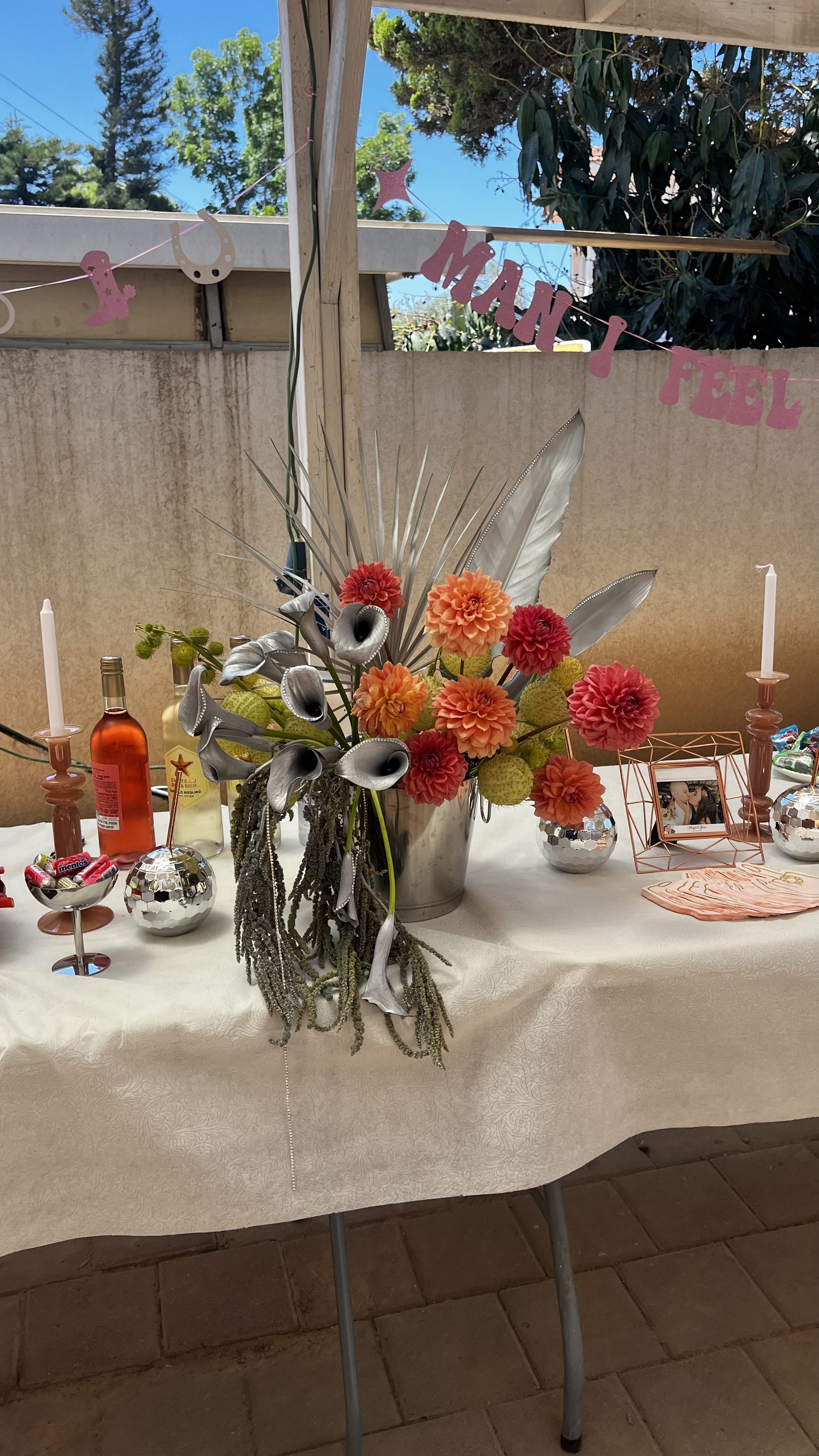 Bar floral arrangement